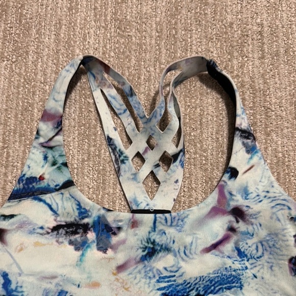 Lululemon Mind Over Miles Bra Size 4 Exposure Running Sports Bra - Picture 4 of 10